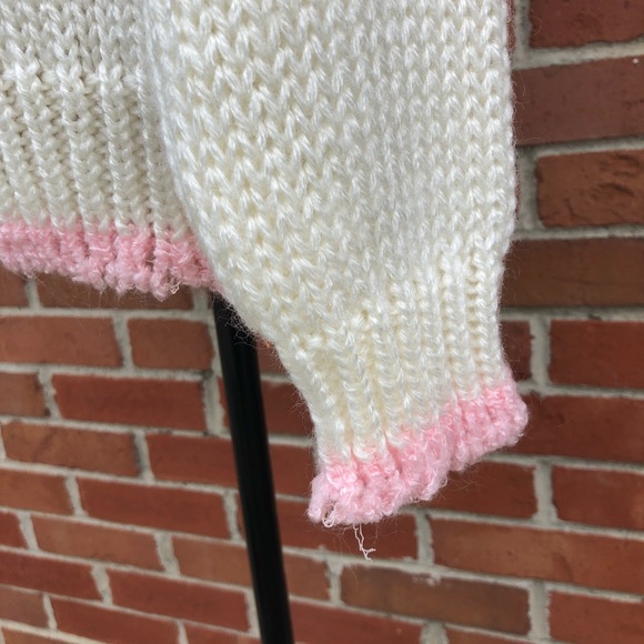 Vintage Heidi Hand Knit Bear Sweater Size Medium - Picture 5 of 9